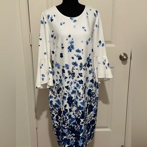 JM Studio women’s lined dress with bell sleeves